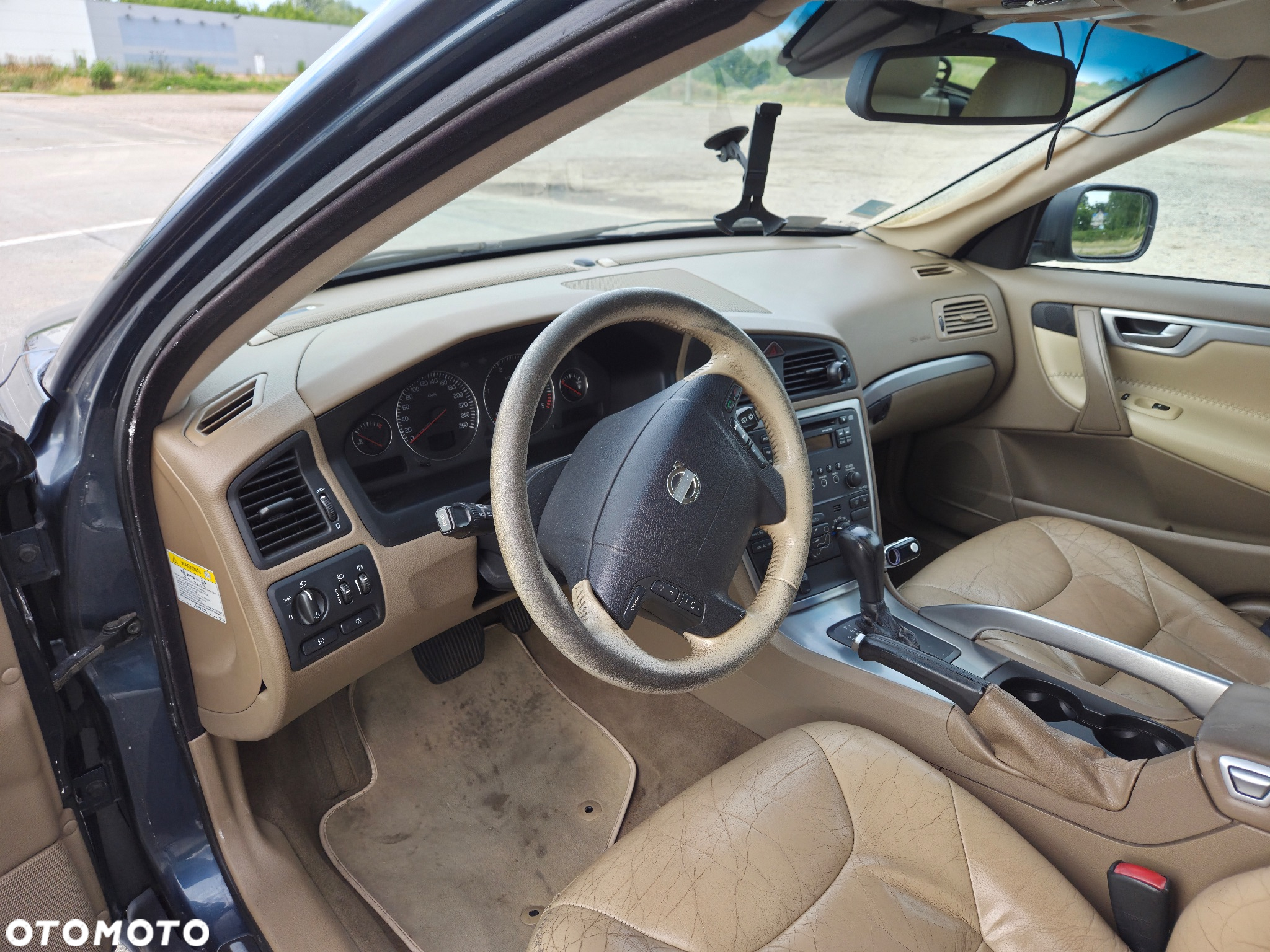 Volvo XC 70 2.4 AWD Automatik Momentum - 12