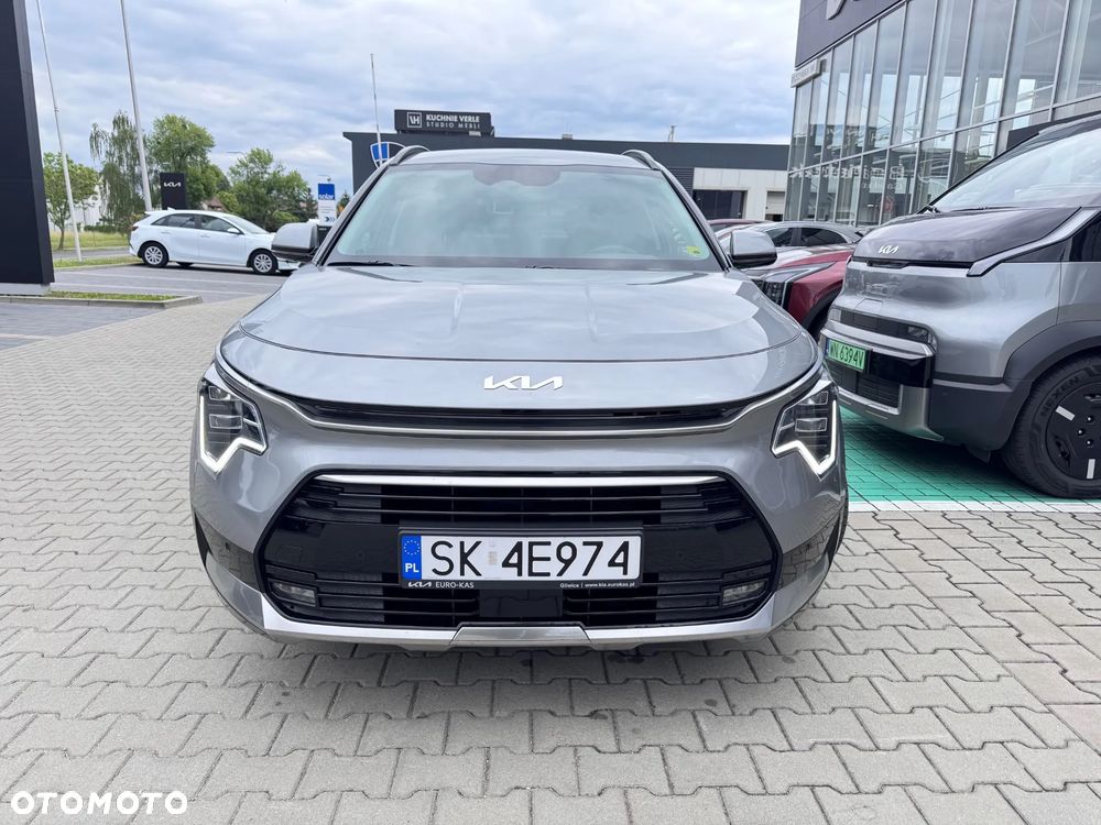 Kia Niro 1.6 GDI Hybrid L - 2
