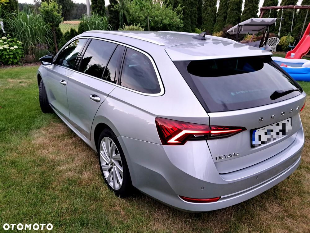 Skoda Octavia 2.0 TDI Style DSG - 8