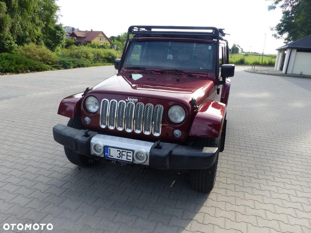 Jeep Wrangler Unlimited 3.8 Automatik Sahara - 2