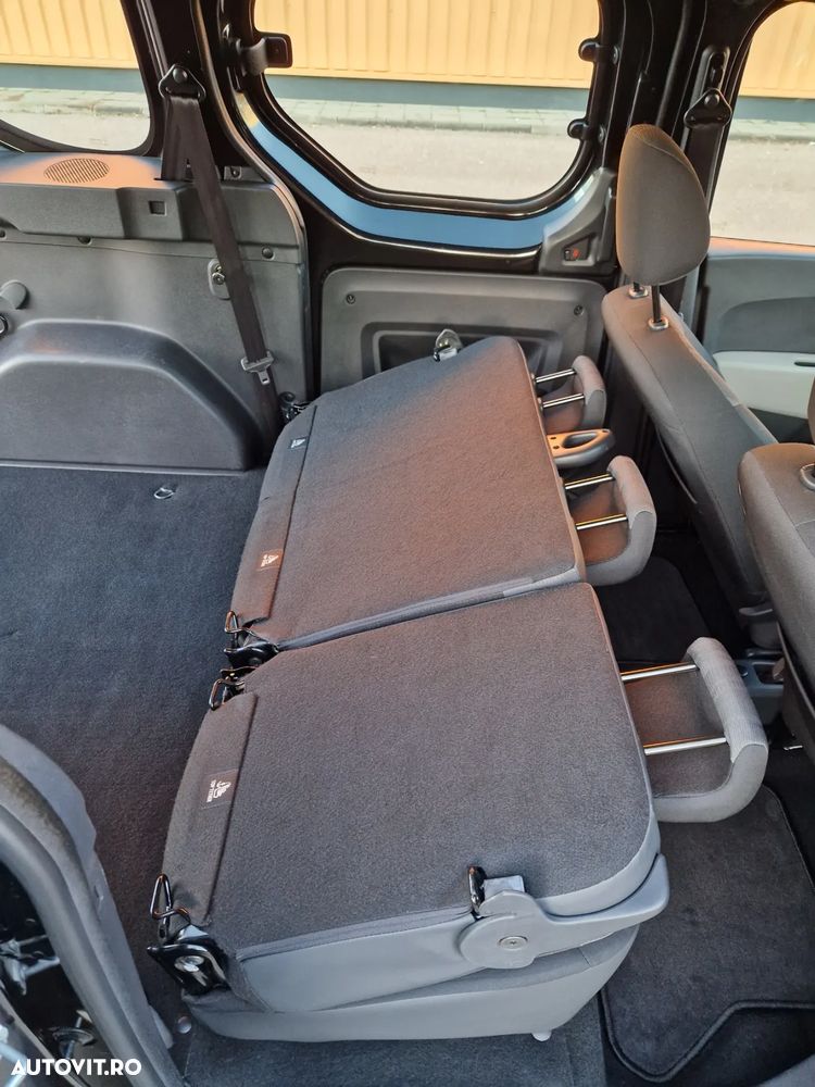 Dacia Dokker dCi 90 Laureate - 11