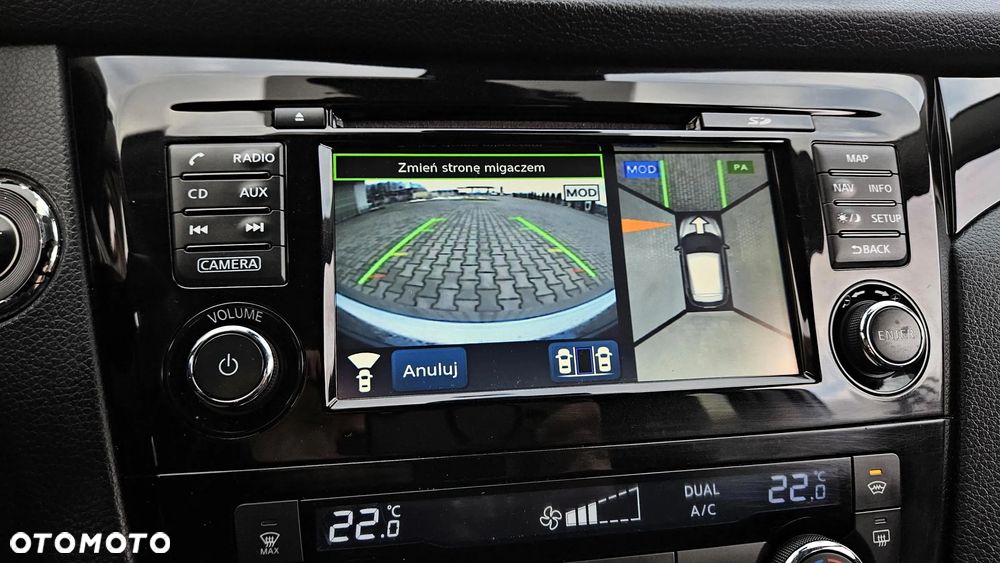 Nissan Qashqai 1.6 DIG-T N-Connecta - 30