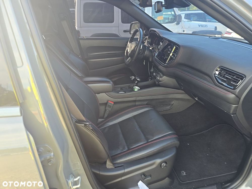 Dodge Durango - 10