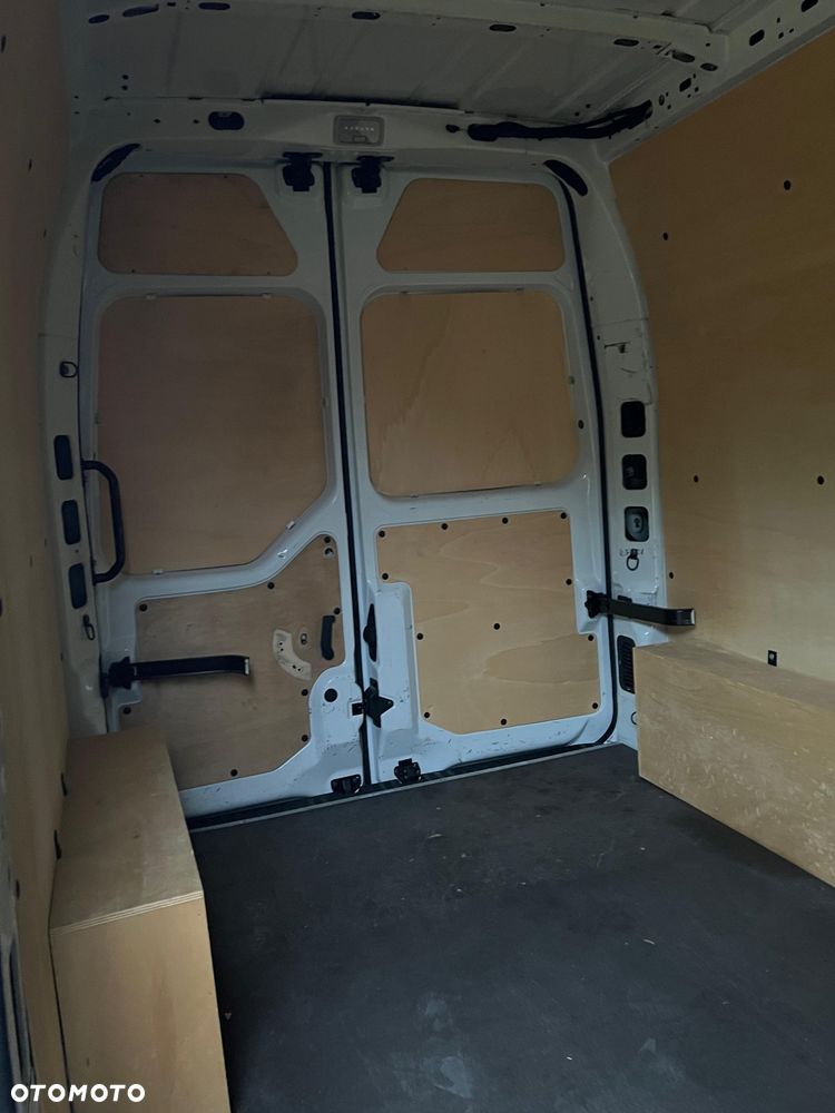 Renault Master - 25