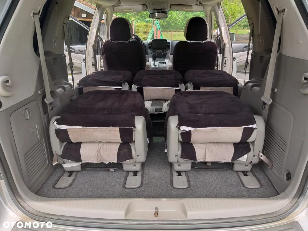 Kia Carnival 2.9 CRDi EX - 14