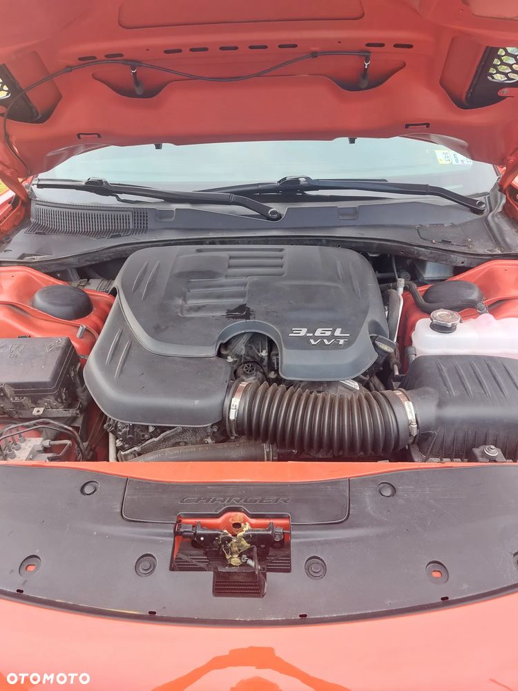 Dodge Charger 3.6 GT - 13