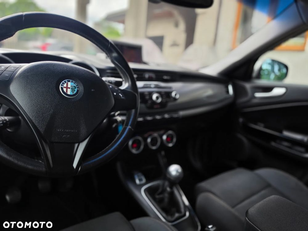 Alfa Romeo Giulietta - 35