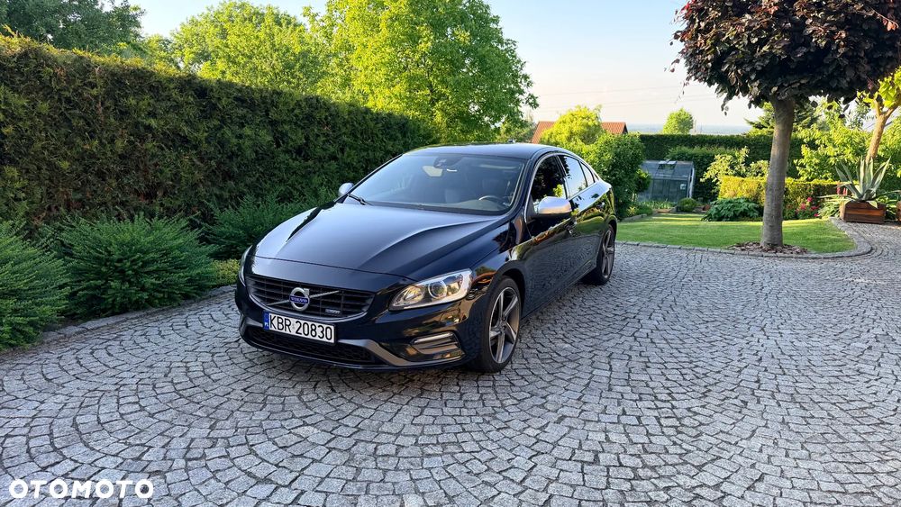 Volvo S60 D4 Drive-E R-Design Summum - 1
