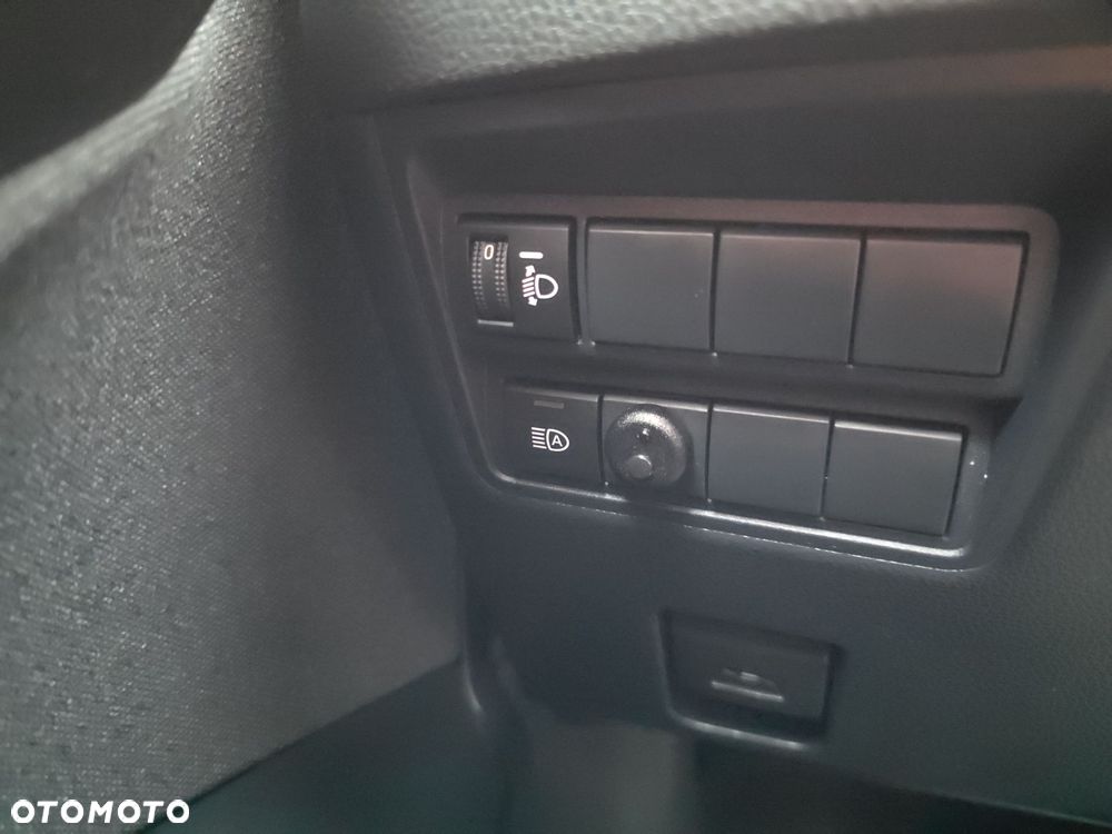 Toyota Yaris Hybrid 1.5 Comfort - 24