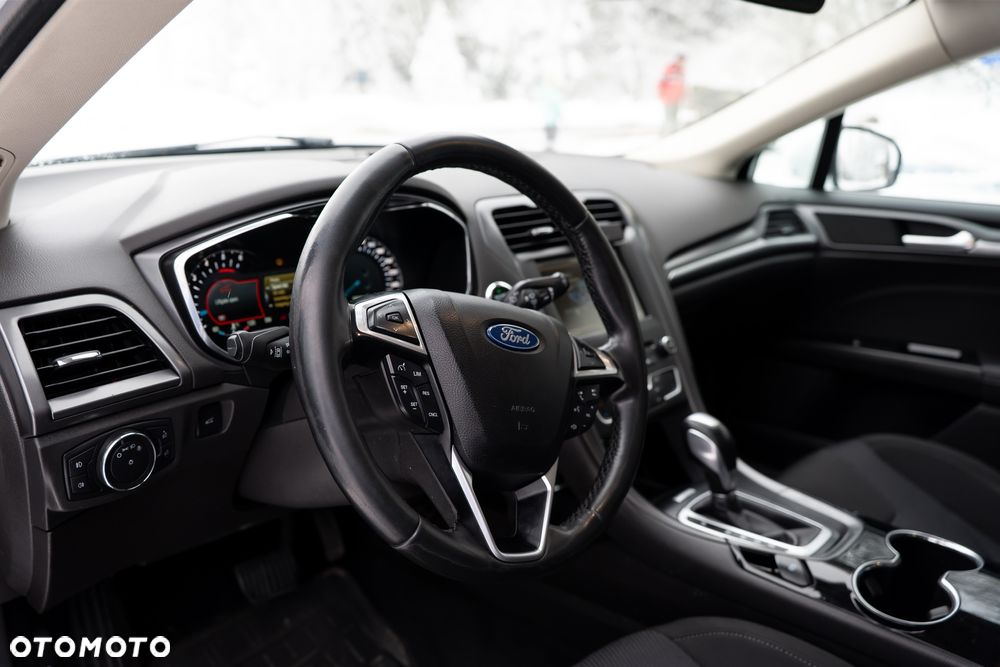 Ford Mondeo 2.0 TDCi Titanium PowerShift - 21