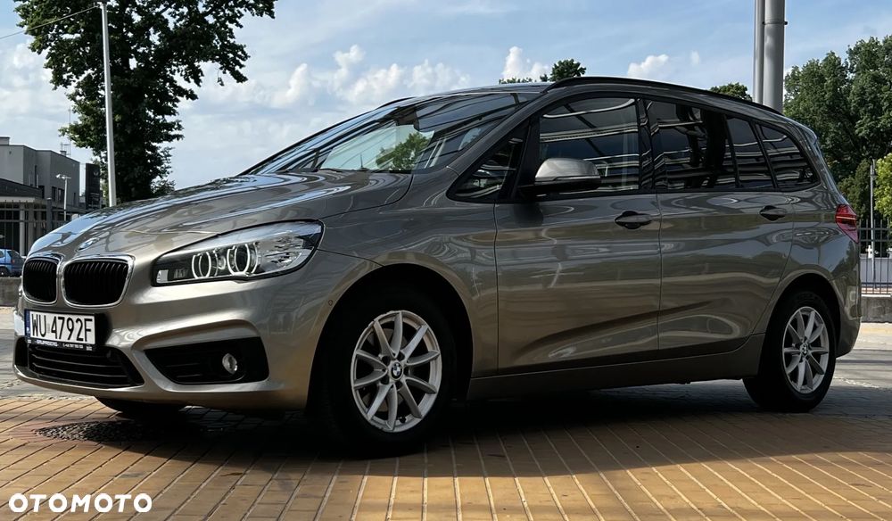 BMW Seria 2 218d Advantage - 11