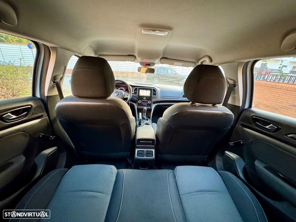 Renault Mégane 1.5 dCi Dynamique S - 11