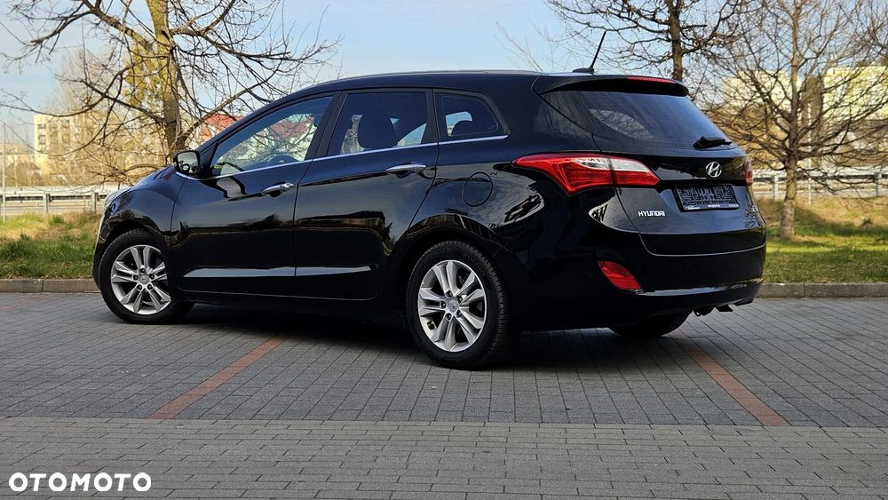 Hyundai i30 1.6 CRDi Automatik Trend - 2