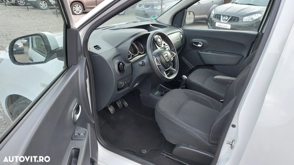 Dacia Dokker dCi 90 Laureate - 11