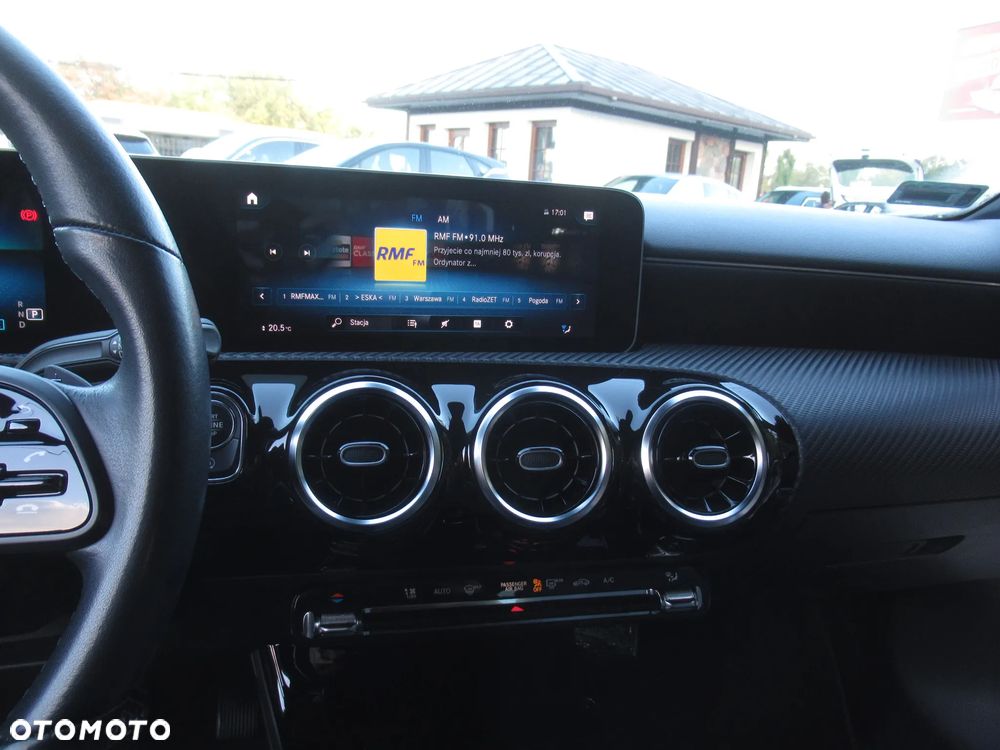 Mercedes-Benz Klasa A 200 Style 7G-DCT - 15