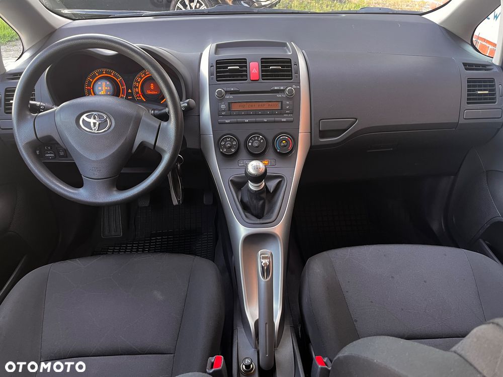Toyota Auris 1.33 VVT-i Life - 27