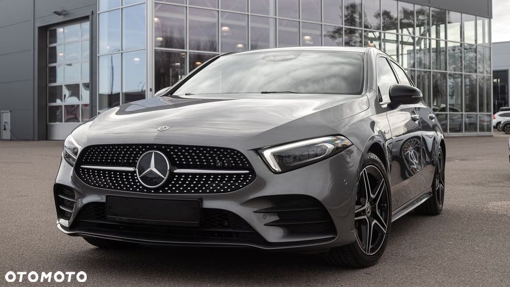 Mercedes-Benz Klasa A 250 E AMG Line 8G-DCT - 7