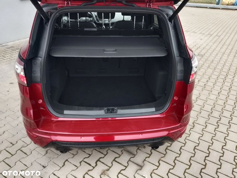 Ford Kuga 2.0 TDCi 4x4 ST-Line - 11