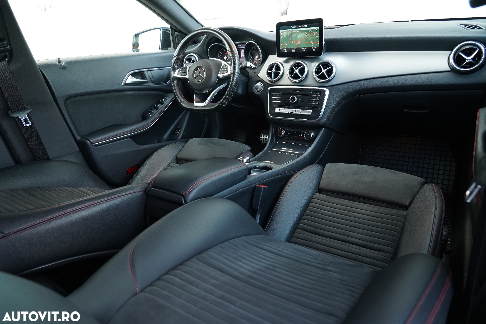 Mercedes-Benz CLA 220 d 7G-DCT AMG Line - 11