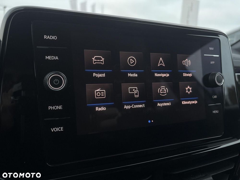 Volkswagen T-Roc - 29