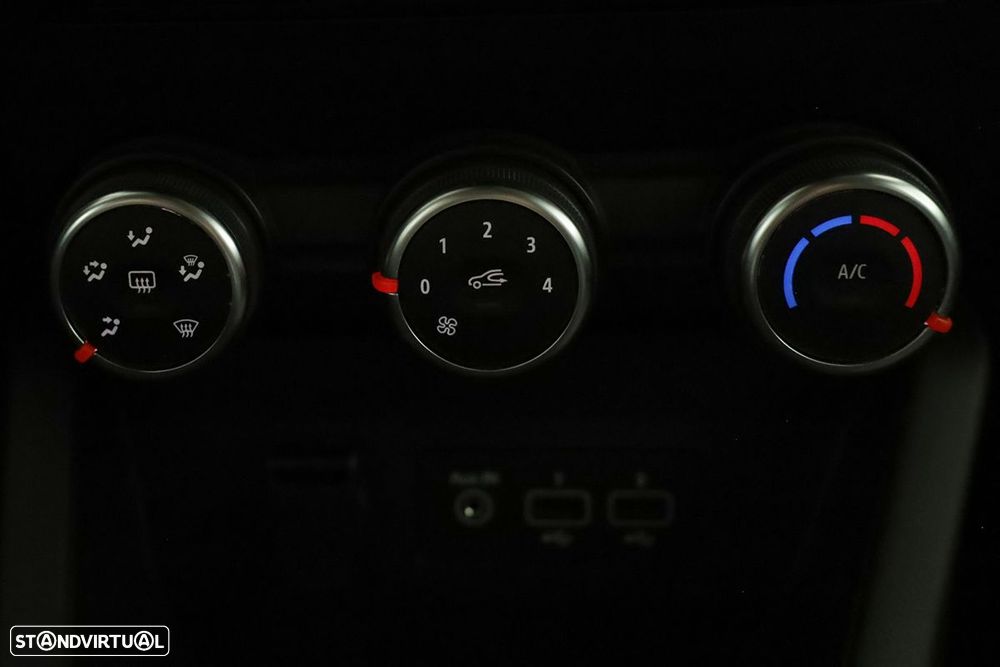 Renault Clio 1.0 TCe Evolution - 13