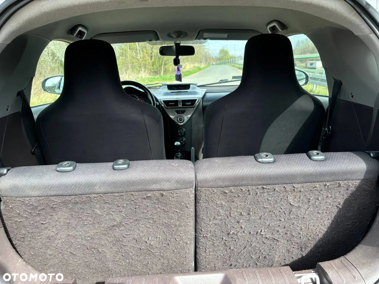Toyota iQ 1.0 Luna - 12