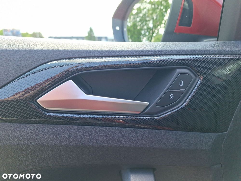 Volkswagen T-Cross - 20