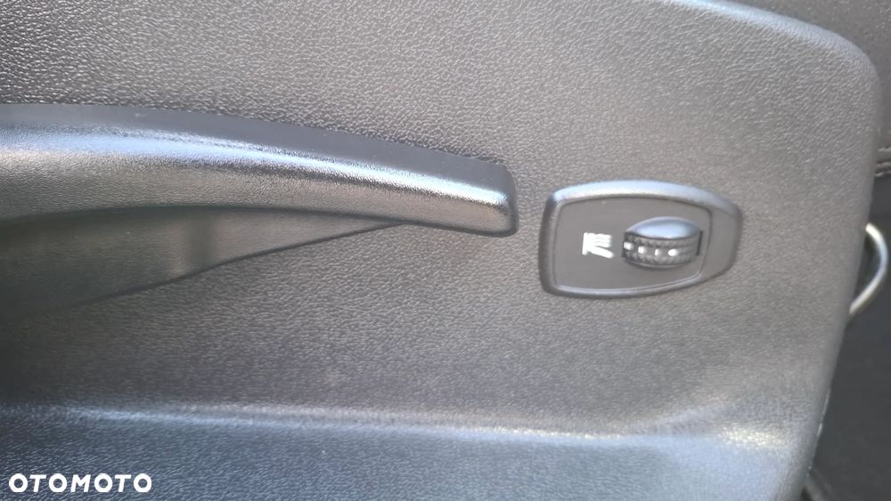 Renault Megane TCe 130 Night and Day - 36