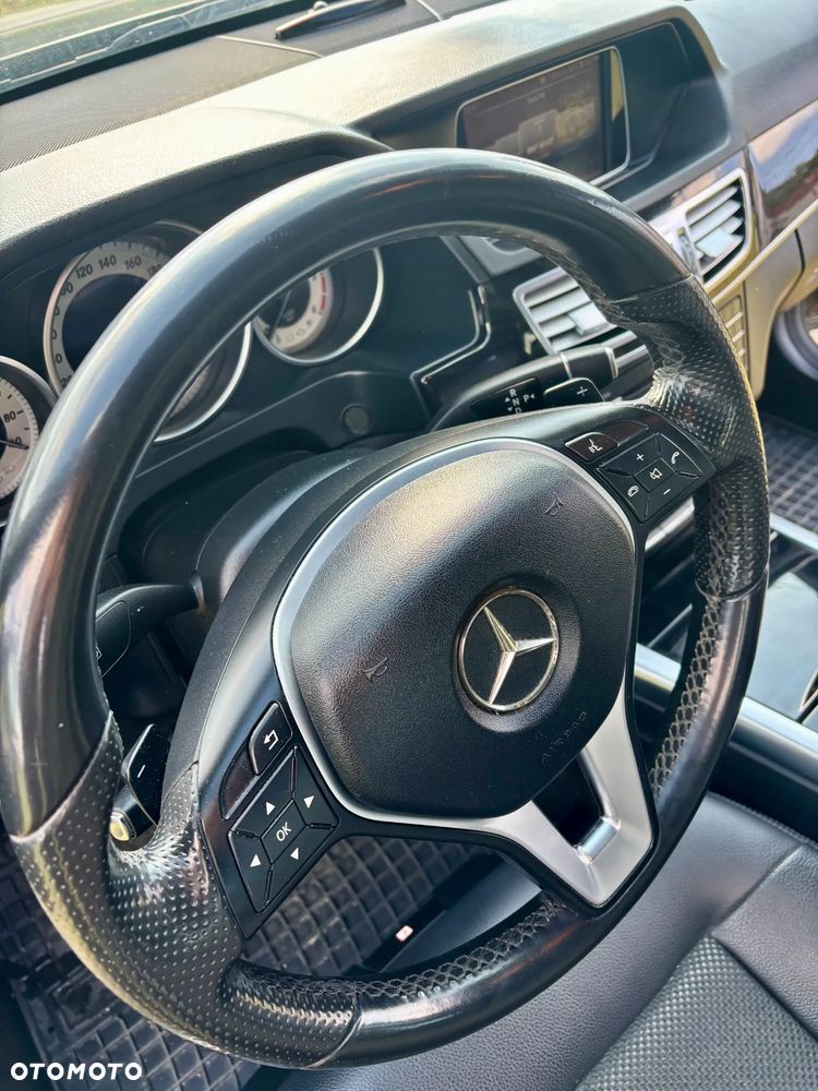 Mercedes-Benz Klasa E 220 BlueTEC 4-Matic Avantgarde - 11