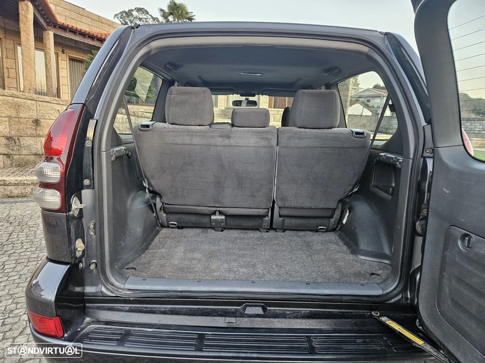 Toyota Land Cruiser 3.0 D-4D - 8