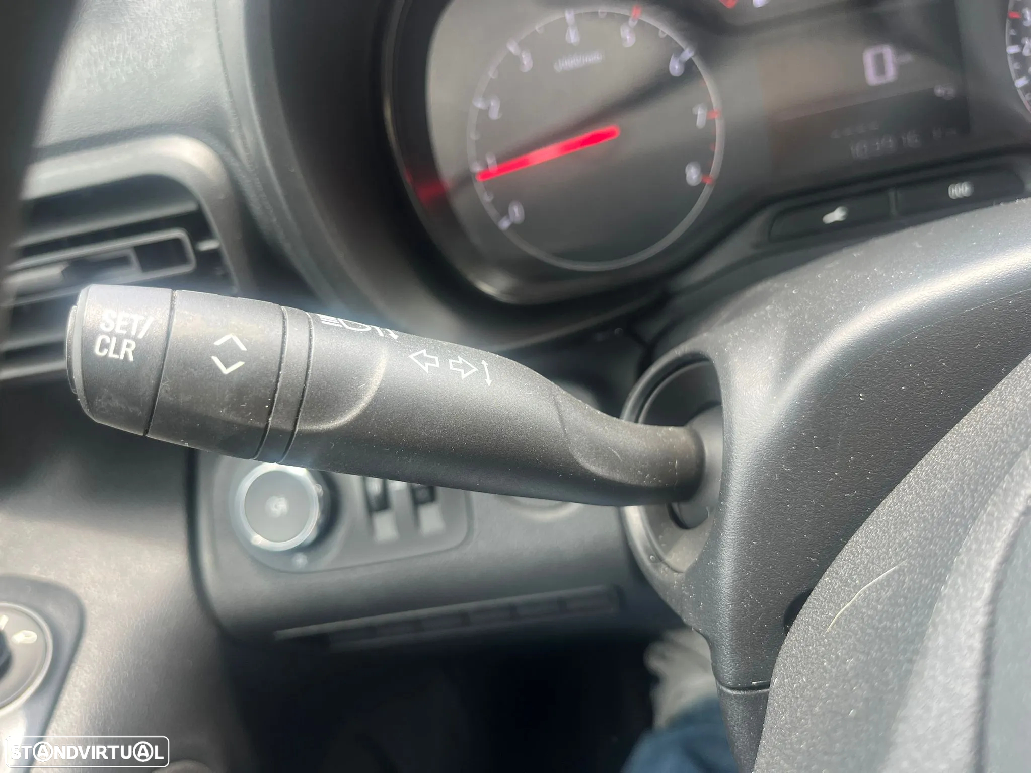 Opel COMBO 1.5 102cv 3 LUGARES - AC - IVA DEDUTÍVEL - 29