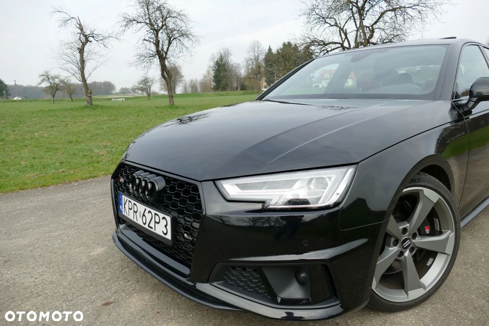 Audi S4 Limousine - 15