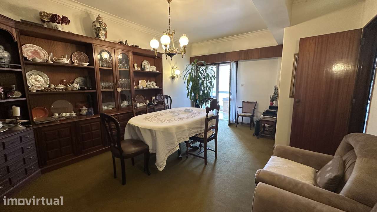 Apartamento T3 - Alfragide Sul - Grande imagem: 2/26