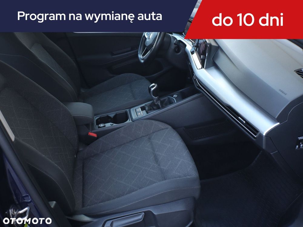 Volkswagen Golf - 11