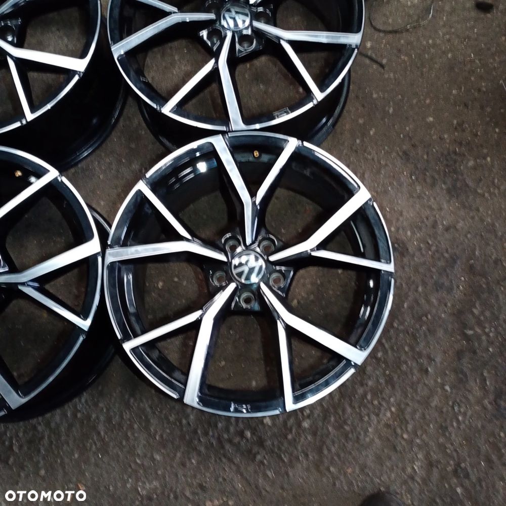 Felgi volkswagen Passat Golf Arteon 19" - 10