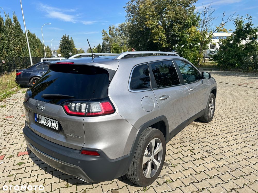 Jeep Cherokee - 7