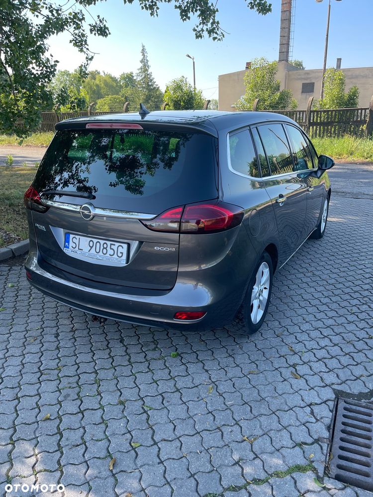 Opel Zafira - 3