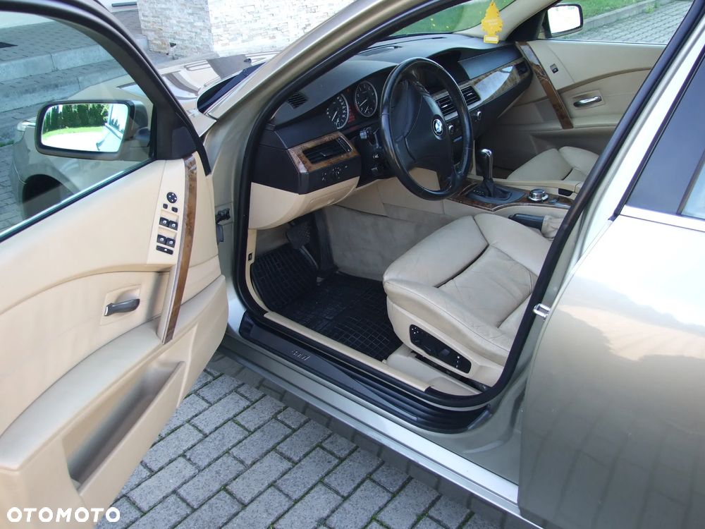 BMW Seria 5 - 11