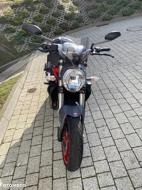 Ducati Monster - 3