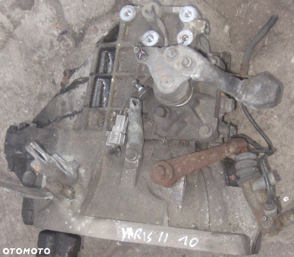 skrzynia biegów 1.0 VVTI YARIS II AYGO CITROEN C1 TOYOTA - 4