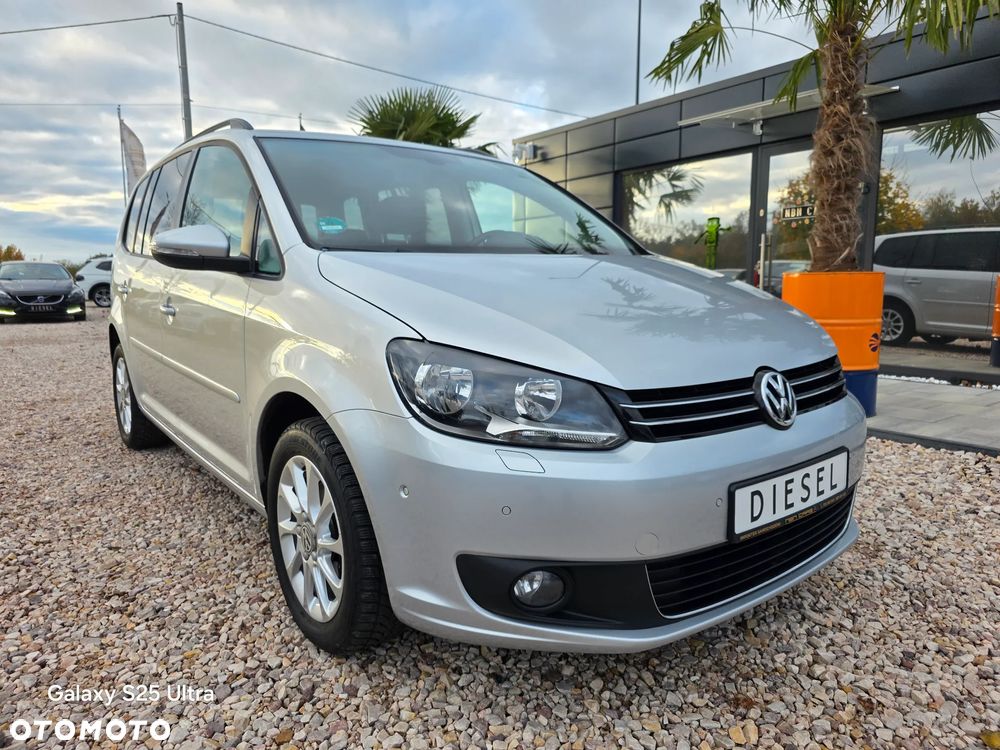Volkswagen Touran 1.6 TDI DPF BlueMotion Technology Comfortline - 4