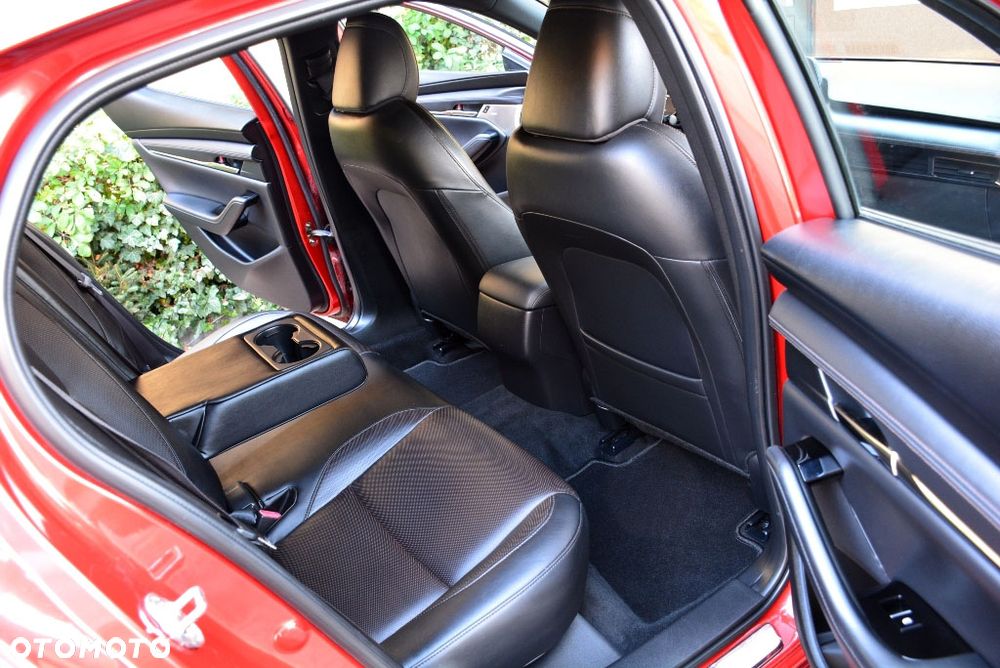 Mazda 3 e-SKYACTIV-G 122 M HYBRID EXCLUSIVE-LINE - 28