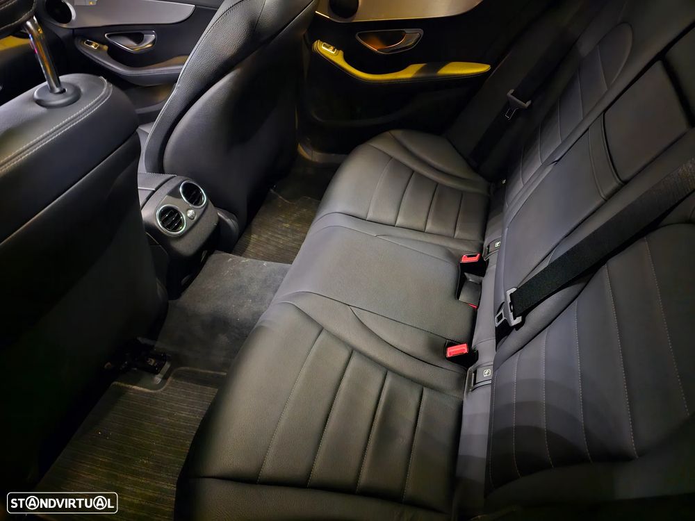 Mercedes-Benz C 350 e - 7