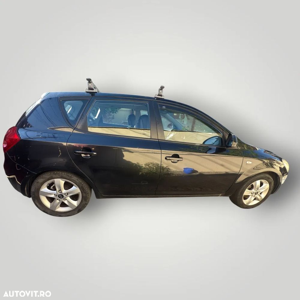 Kia Ceed 1.6 CRDi LX - 9