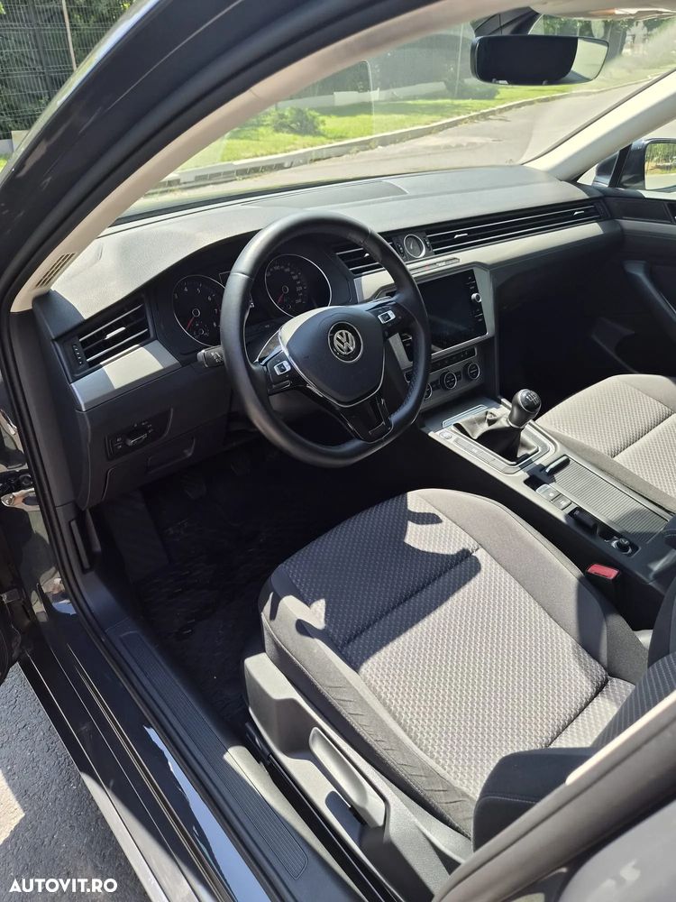 Volkswagen Passat 1.4 TSI Trendline - 12