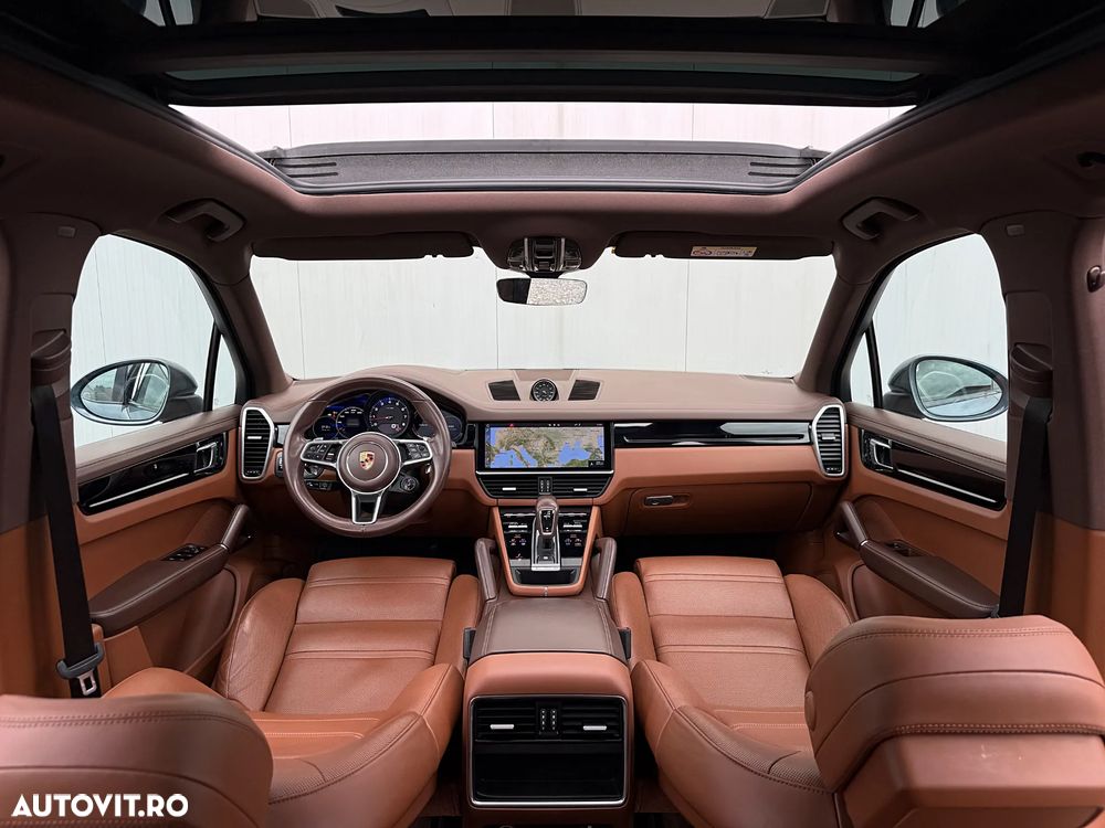 Porsche Cayenne Standard - 6