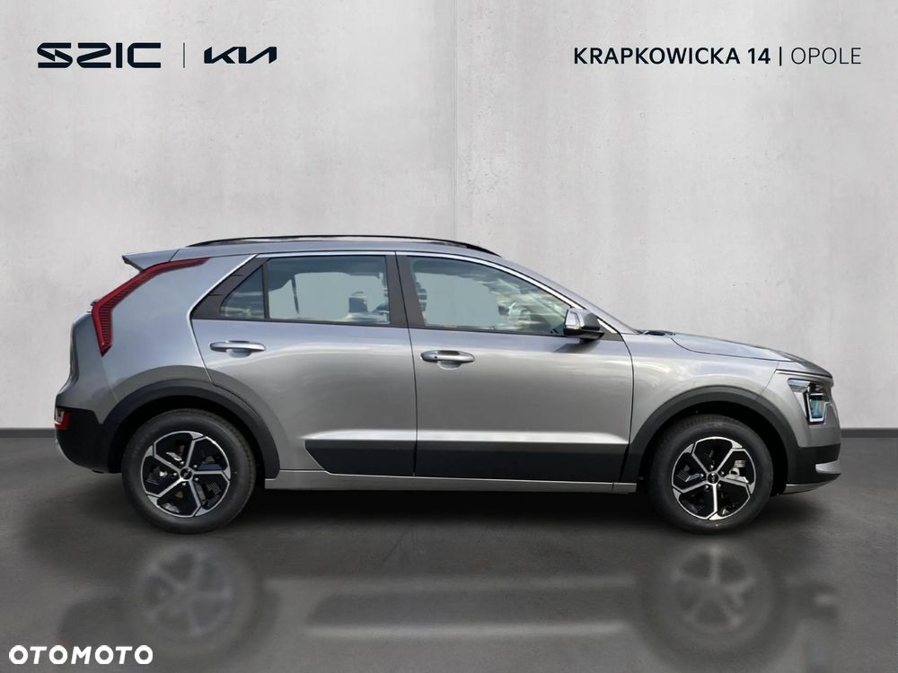 Kia Niro 1.6 GDI Hybrid M - 6