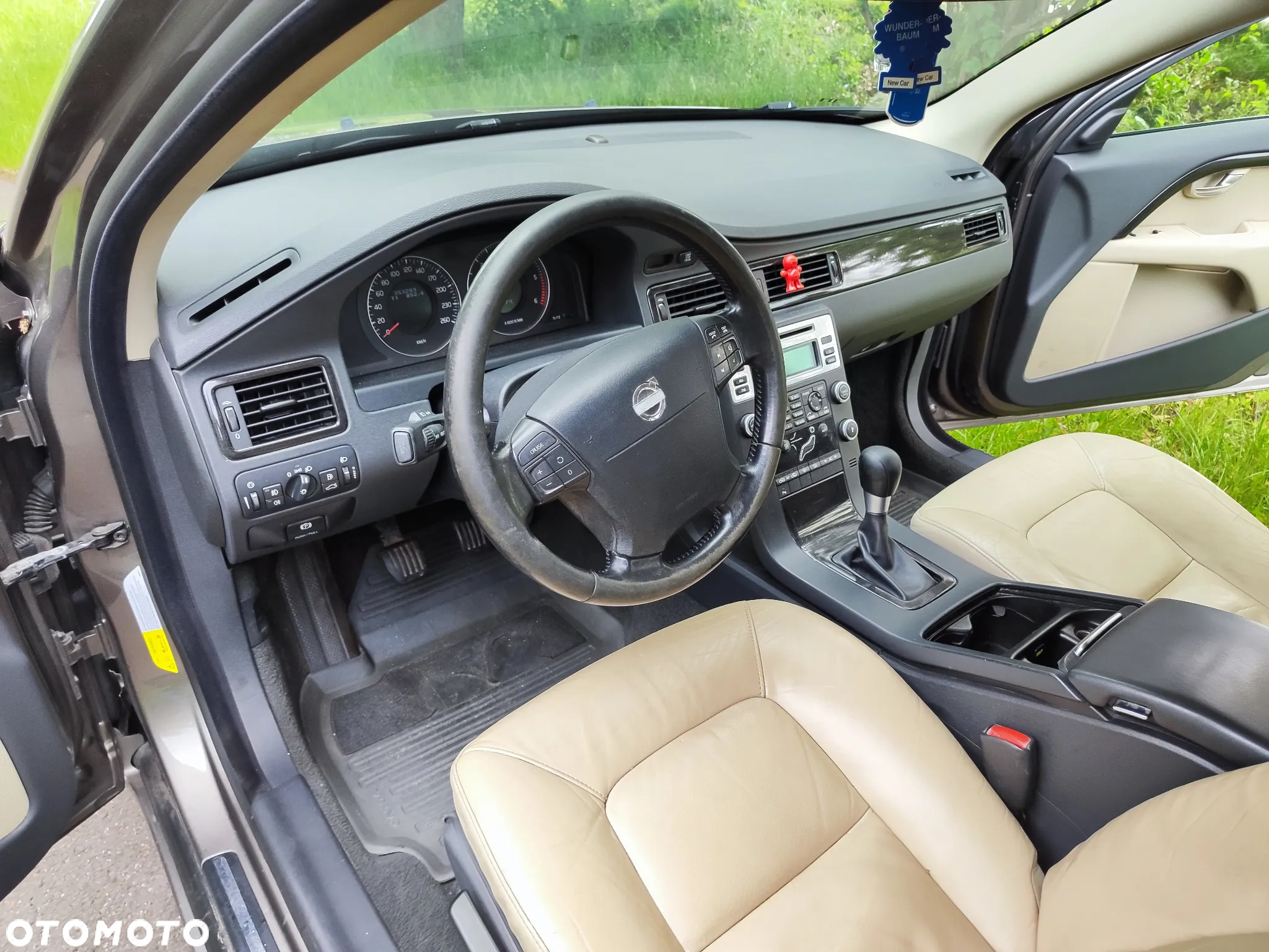 Volvo V70 2.0D Momentum - 20