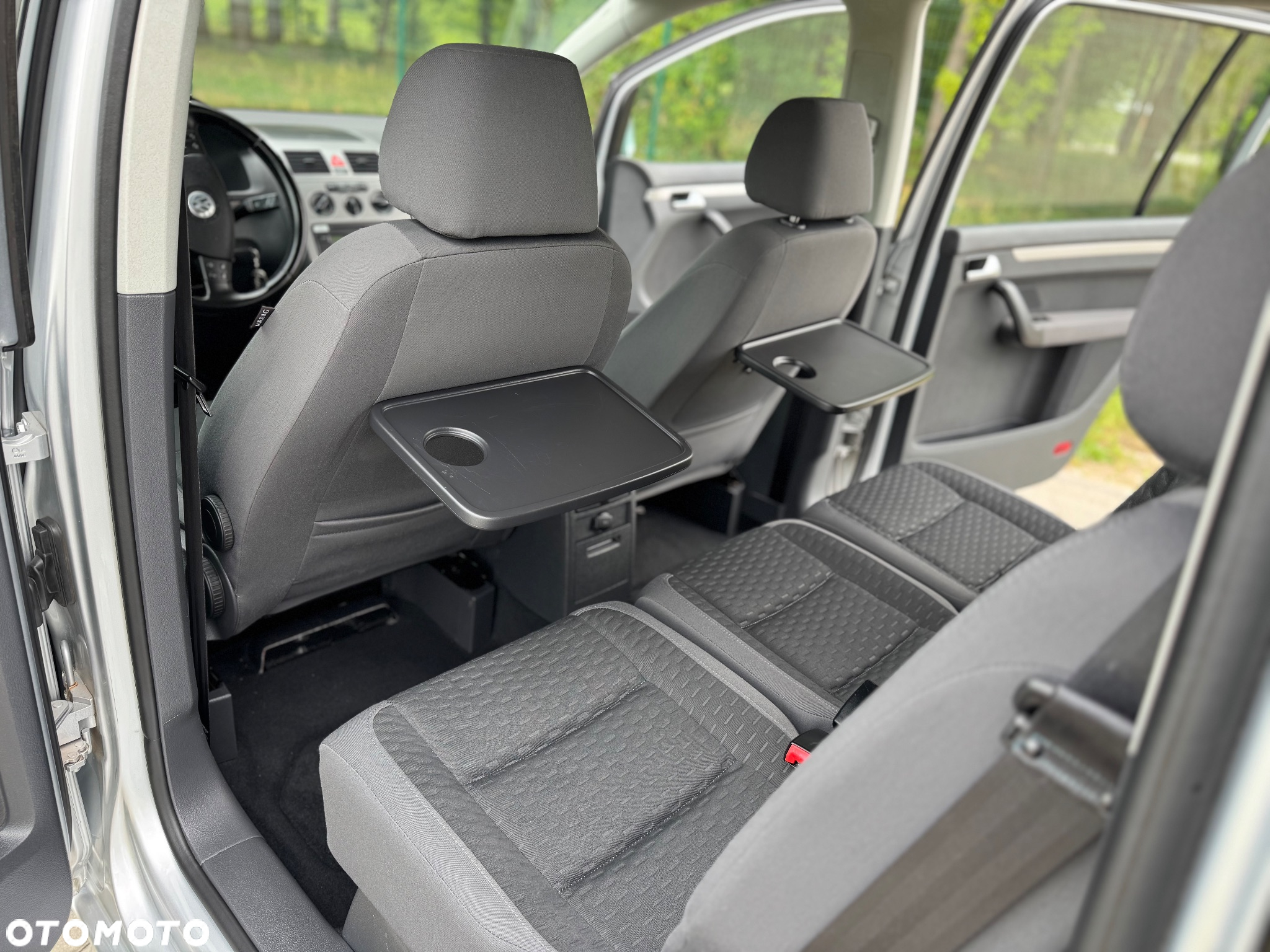 Volkswagen Touran 1.9 TDI DPF Blue Motion Highline - 23
