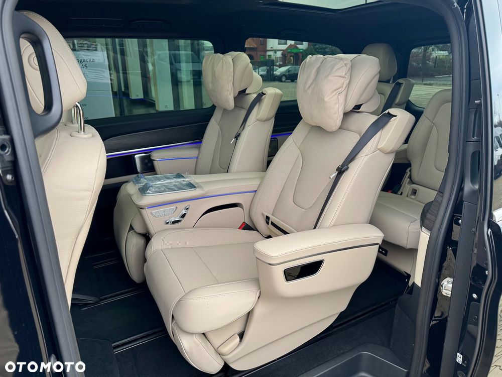 Mercedes-Benz Klasa V 300 mHEV 9G-Tronic Avantgarde (d³ugi) - 13